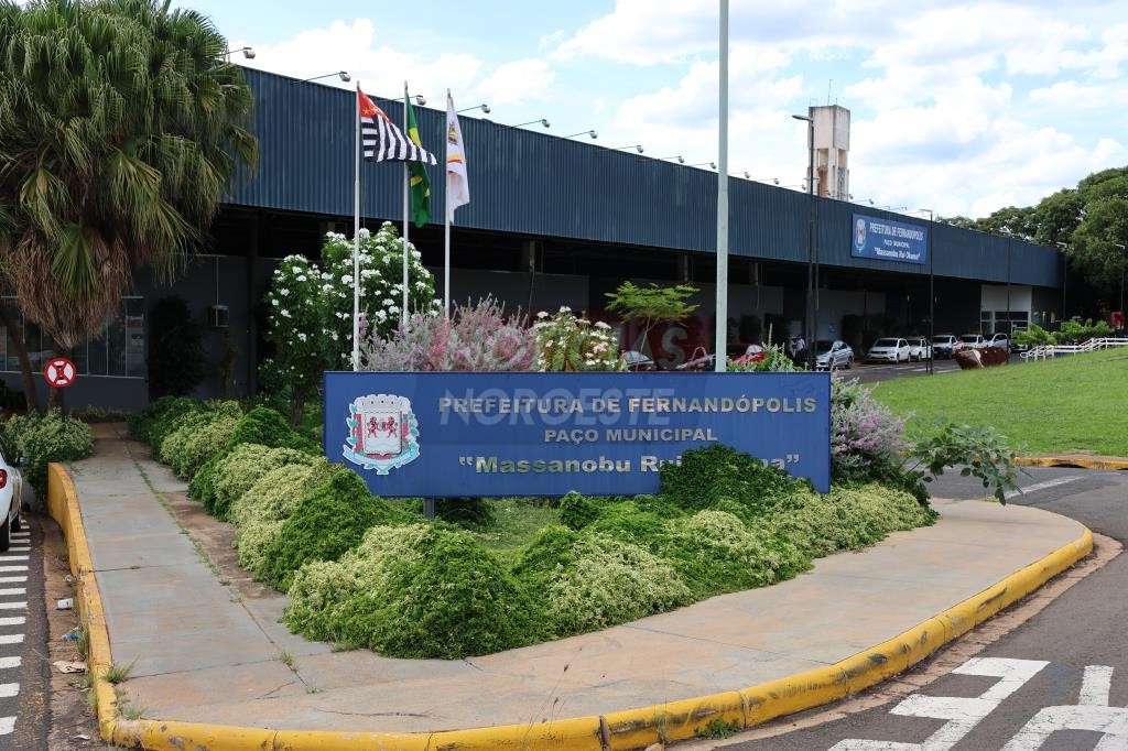 Secretaria de Educação de Fernandópolis divulga lista do concurso de remoção